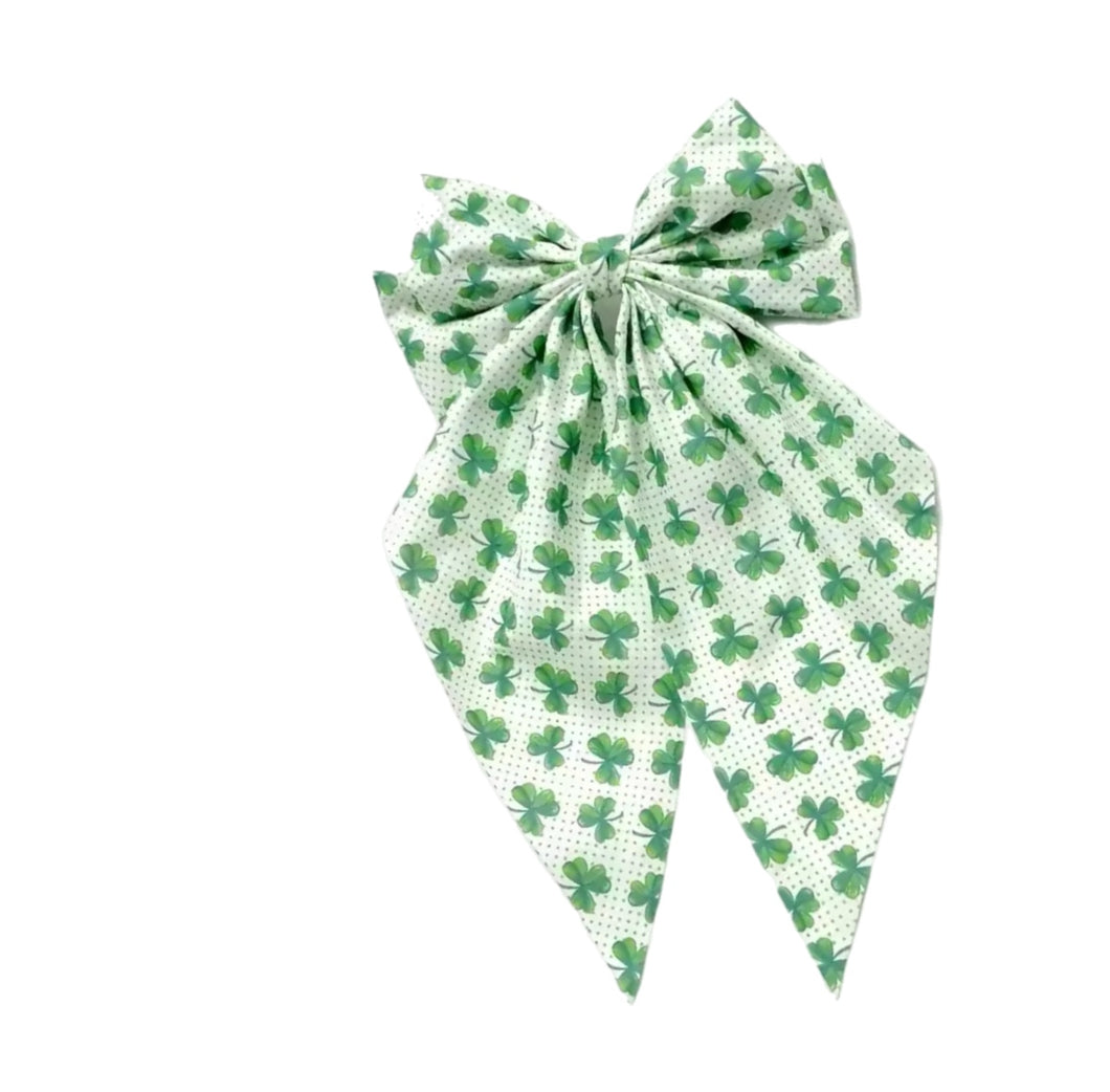 Long Shamrock Bow